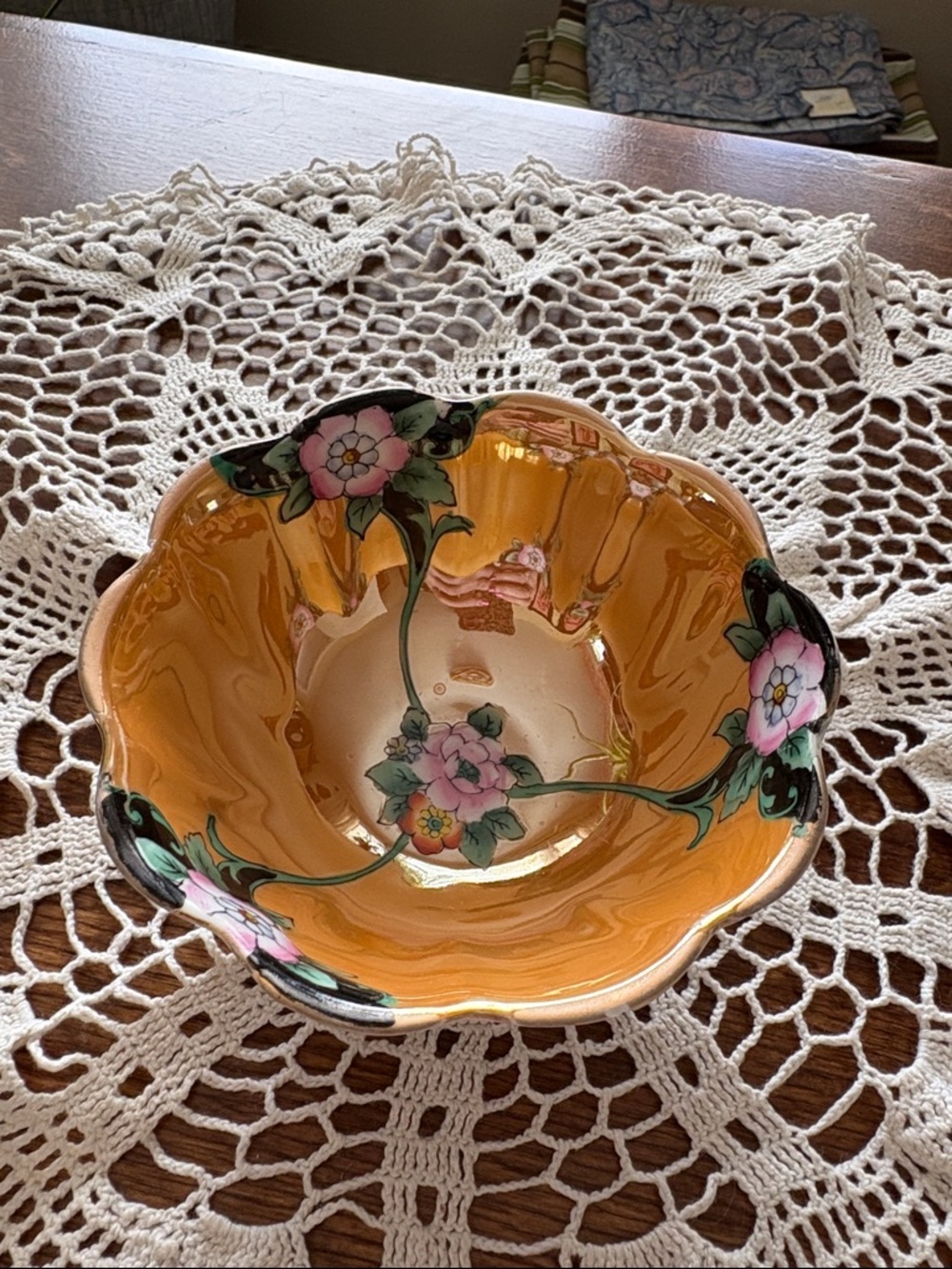 Noritake Peach-Orange Floral Scalloped Decorative Bowl